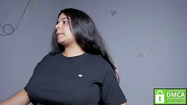 Little Shaara online show from September 22, 2025, 8:04 pm