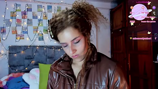 Isangel  online show from February 15, 2026, 8:02 am