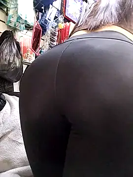 samathasexx online show from December 5, 2025, 6:50 pm