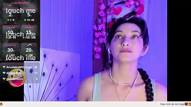 vicky  skinny 1 online show from March 16, 2025, 2:44 pm