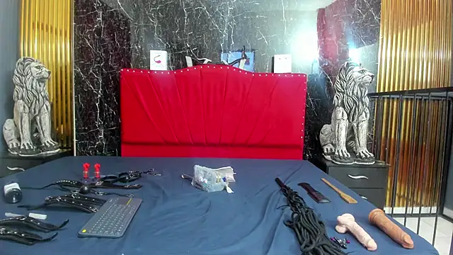  nicolesweet online show from September 30, 2025, 7:42 pm