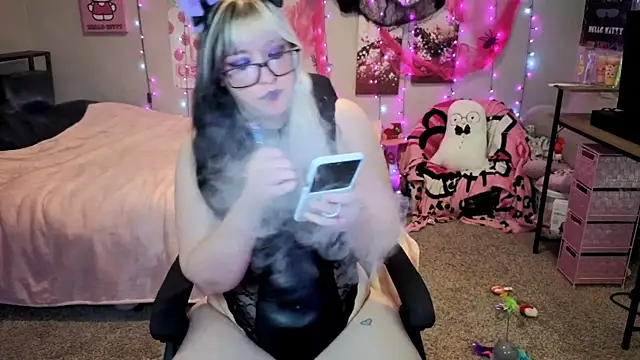 MissLoreleii online show from October 15, 2025, 3:09 pm