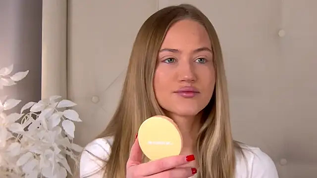 ur wet dreams online show from March 23, 2026, 4:23 am