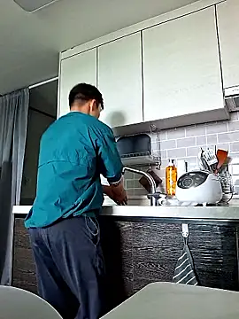 Snapshot of Doh728 chatting on November 7, 2025, 1:54 am Doh728 online show from November 7, 2025, 1:54 am