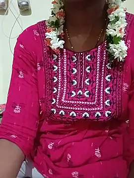 Snapshot of TeluguammayiMahi chatting on July 15, 2026, 9:55 pm TeluguammayiMahi online show from July 15, 2026, 9:55 pm