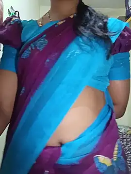 Snapshot of TeluguammayiMahi chatting on July 28, 2026, 11:17 am TeluguammayiMahi online show from July 28, 2026, 11:17 am
