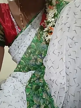 Snapshot of TeluguammayiMahi chatting on July 19, 2026, 11:01 pm TeluguammayiMahi online show from July 19, 2026, 11:01 pm