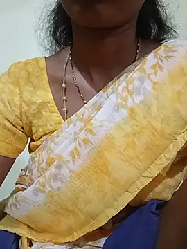 Snapshot of TeluguammayiMahi chatting on July 17, 2026, 10:40 pm TeluguammayiMahi online show from July 17, 2026, 10:40 pm