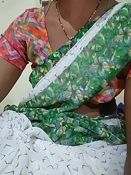 Snapshot of TeluguammayiMahi chatting on July 30, 2026, 2:05 pm TeluguammayiMahi online show from July 30, 2026, 2:05 pm