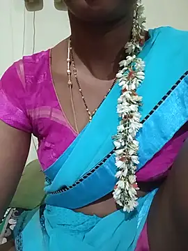 Snapshot of TeluguammayiMahi chatting on July 10, 2026, 8:42 pm TeluguammayiMahi online show from July 10, 2026, 8:42 pm