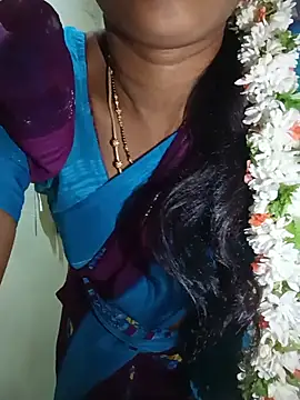 Snapshot of TeluguammayiMahi chatting on July 28, 2026, 1:54 pm TeluguammayiMahi online show from July 28, 2026, 1:54 pm