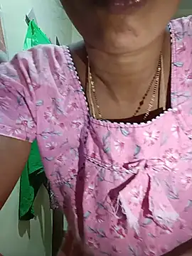 Snapshot of TeluguammayiMahi chatting on July 4, 2026, 1:01 am TeluguammayiMahi online show from July 4, 2026, 1:01 am