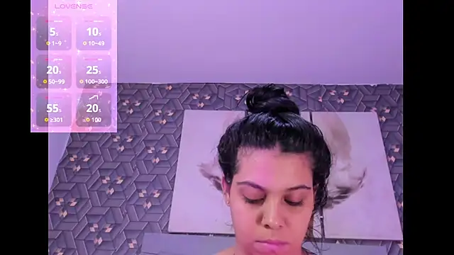 Emily rivera78 online show from April 13, 2026, 1:53 am