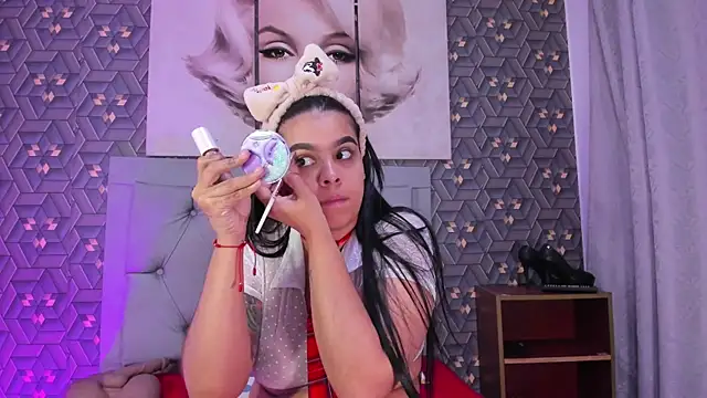 Snapshot of Emily_rivera78 chatting on February 28, 2026, 7:57 pm Emily rivera78 online show from February 28, 2026, 7:57 pm