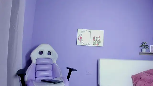 Rossi Mariana online show from March 22, 2025, 10:04 pm