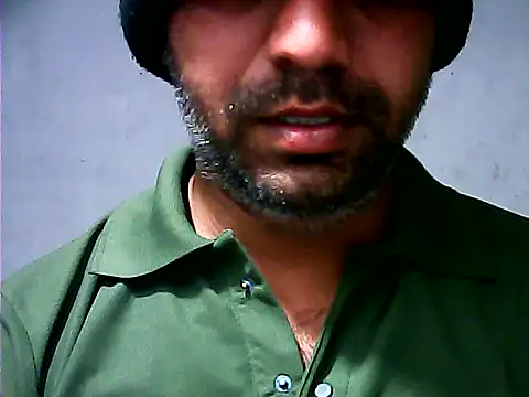 Snapshot of Nightservice27 chatting on January 24, 2025, 4:17 pm Nightservice27 online show from January 24, 2025, 4:17 pm