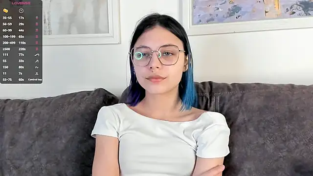 Snapshot of DarelleFare chatting on February 18, 2025, 11:11 am DarelleFare online show from February 18, 2025, 11:11 am