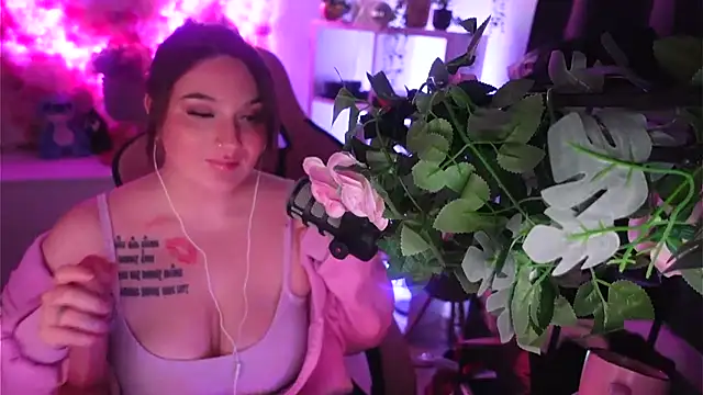 Jinyxx3 online show from November 29, 2025, 4:12 am