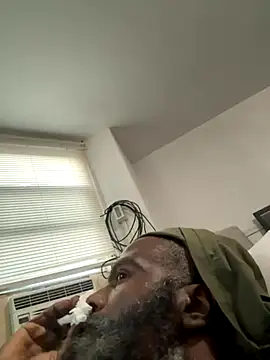 shavez5888 online show from October 10, 2025, 11:11 am