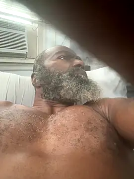 shavez5888 online show from November 3, 2025, 3:15 pm