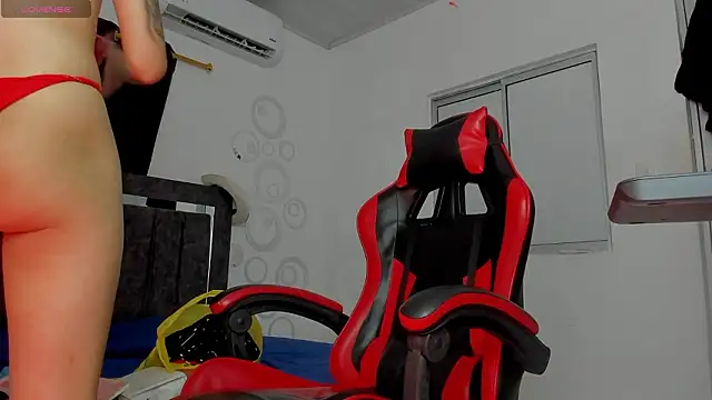 Nicol TransGirl online show from February 6, 2026, 2:40 am