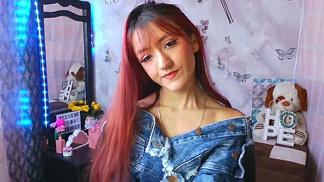 Snapshot of Lya1_ch chatting on January 25, 2025, 4:46 pm Lya1 ch online show from January 25, 2025, 4:46 pm