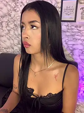 Miss karol online show from February 4, 2026, 7:42 pm