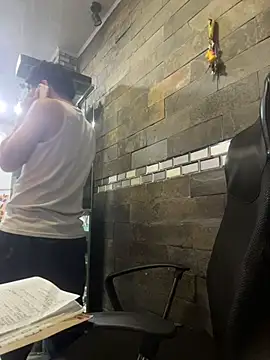 Santiago-Thompson online show from November 22, 2025, 11:47 pm