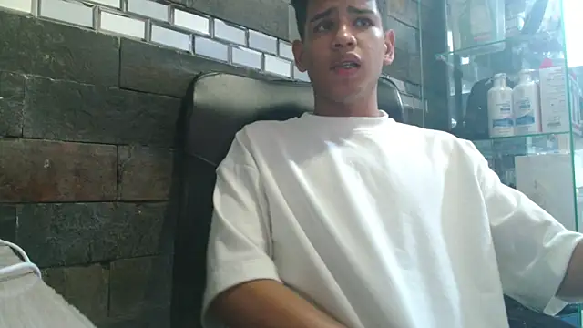 Santiago-Thompson online show from November 7, 2025, 4:06 am