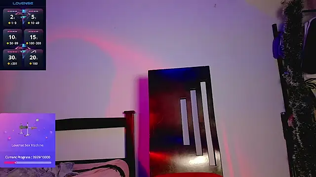 Snapshot of Santiago-Thompson chatting on February 3, 2026, 12:32 pm Santiago-Thompson online show from February 3, 2026, 12:32 pm