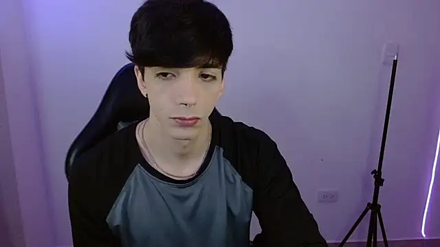 H3ll B0I online show from February 14, 2026, 12:00 am