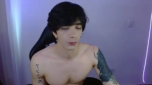 H3ll B0I online show from February 7, 2026, 7:44 pm