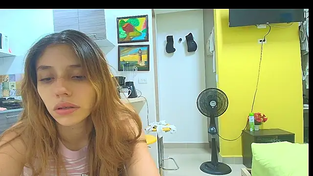 Snapshot of Alaiapink chatting on June 19, 2026, 3:12 am Alaiapink online show from June 19, 2026, 3:12 am