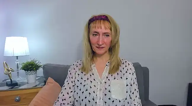 Snapshot of MargaretMilf69 chatting on March 10, 2025, 7:29 pm MargaretMilf69 online show from March 10, 2025, 7:29 pm