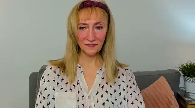 Snapshot of MargaretMilf69 chatting on March 2, 2025, 2:25 pm MargaretMilf69 online show from March 2, 2025, 2:25 pm