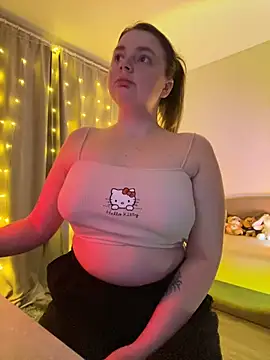 Snapshot of DearAlise chatting on March 8, 2025, 9:29 pm DearAlise online show from March 8, 2025, 9:29 pm