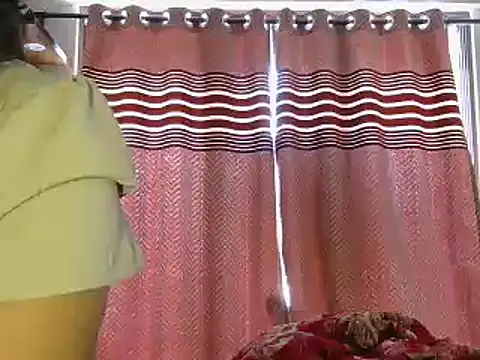 Cutie Pie1p online show from February 9, 2025, 7:15 am