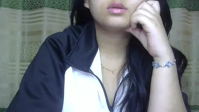 Snapshot of undressed_princesss chatting on May 26, 2026, 10:35 am undressed princesss online show from May 26, 2026, 10:35 am