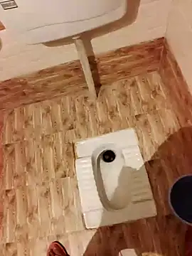 Snapshot of xmanrawan2 chatting on November 8, 2025, 3:48 pm xmanrawan2 online show from November 8, 2025, 3:48 pm