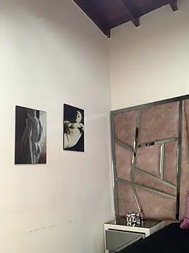 Snapshot of LeandroRusso chatting on March 1, 2025, 1:32 am LeandroRusso online show from March 1, 2025, 1:32 am