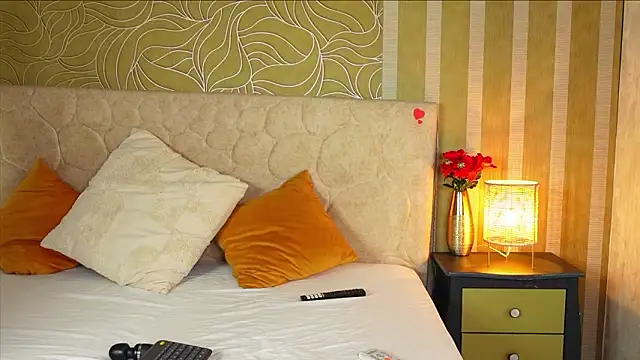 MillaBlis online show from March 15, 2026, 6:59 pm