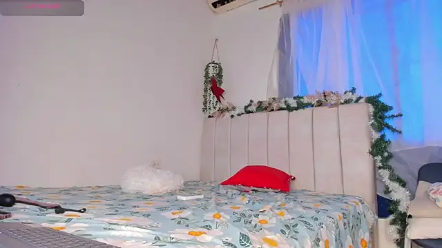 alice guzman1 online show from December 20, 2025, 6:44 pm