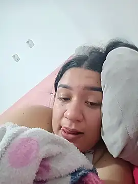 Snapshot of kelmont chatting on October 25, 2025, 1:05 am kelmont online show from October 25, 2025, 1:05 am