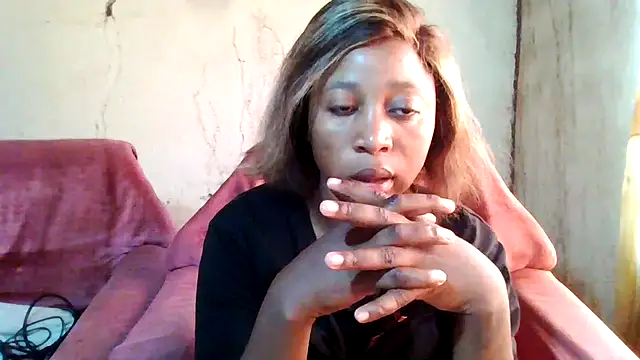 Snapshot of Hotchic22 chatting on September 28, 2025, 7:37 am Hotchic22 online show from September 28, 2025, 7:37 am