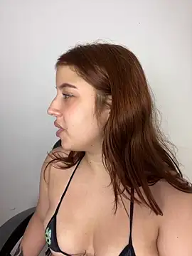Snapshot of lia_foxxy71 chatting on May 9, 2026, 10:40 am lia foxxy71 online show from May 9, 2026, 10:40 am