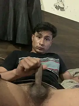 EduardoEspinoza12 online show from May 11, 2026, 6:26 am