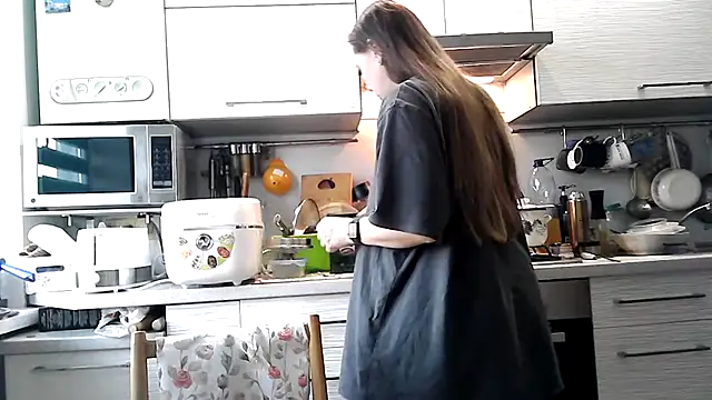 Snapshot of Misssweet_s chatting on March 22, 2025, 5:17 am Misssweet s online show from March 22, 2025, 5:17 am