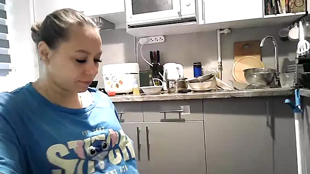 Snapshot of Misssweet_s chatting on September 26, 2025, 5:14 am Misssweet s online show from September 26, 2025, 5:14 am