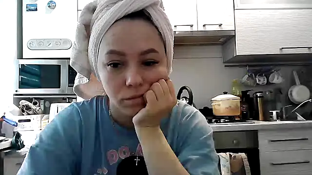 Snapshot of Misssweet_s chatting on February 8, 2025, 8:20 am Misssweet s online show from February 8, 2025, 8:20 am