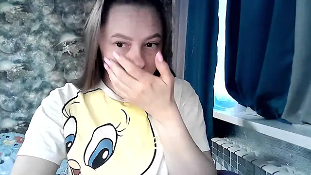 Misssweet s online show from April 9, 2026, 3:52 am